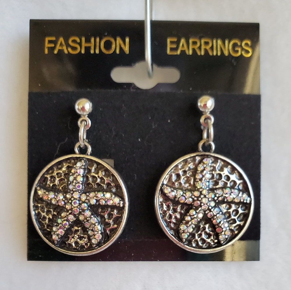 Womens silver starfish post earrings